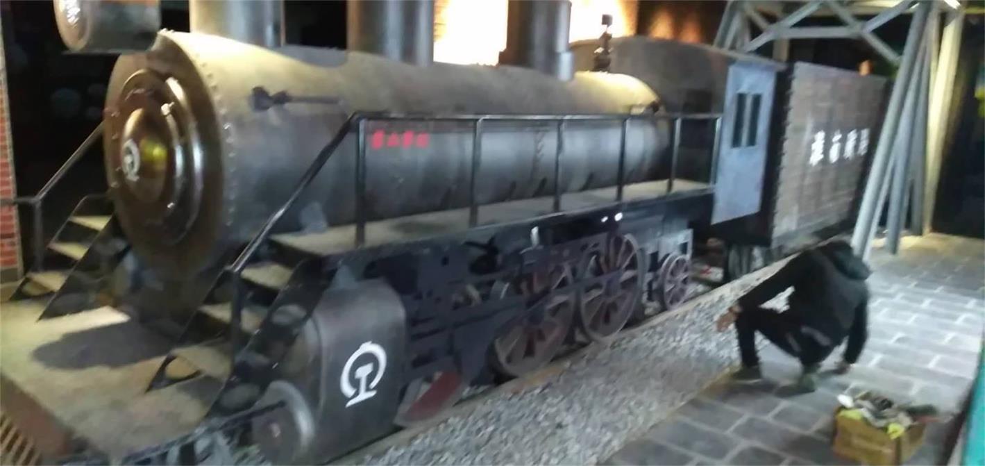 砚山县蒸汽火车模型